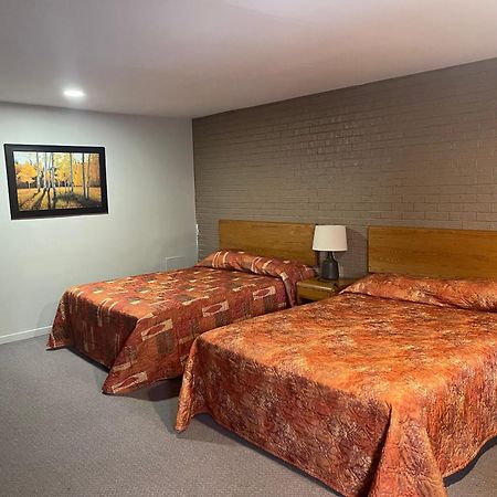 Auberge L'Étape Mont-Laurier Habitación foto